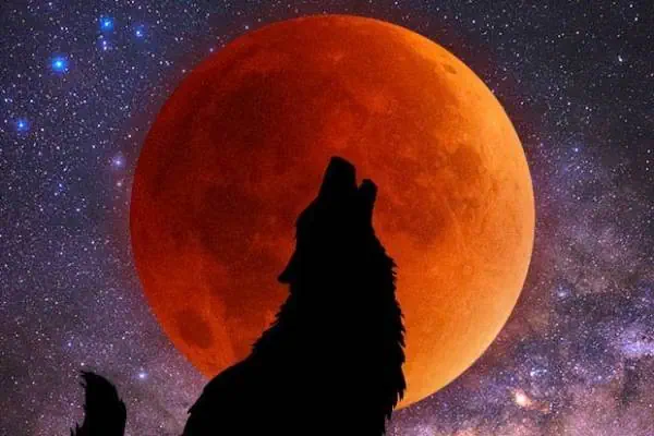 خسوف ماه خونین