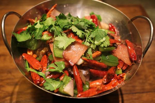 غذای تند برای معده غذای تسکین درد