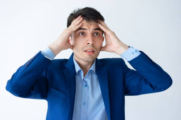 علت انواع سردرد سردرد