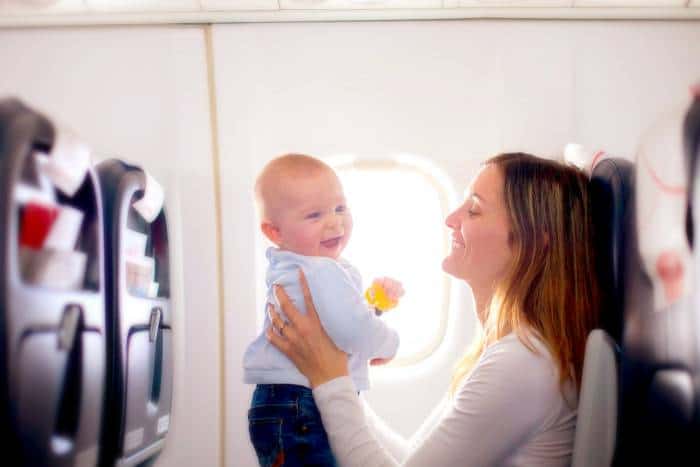 سفر هوایی با نوزاد