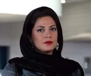 طناز طباطبایی