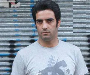 منوچهر هادی