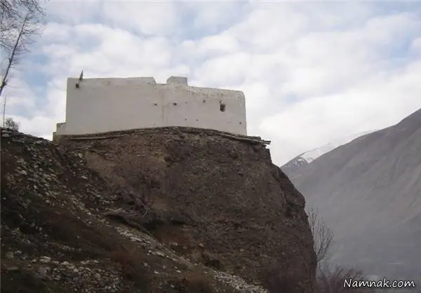 آرامگاه ناصر خسرو 