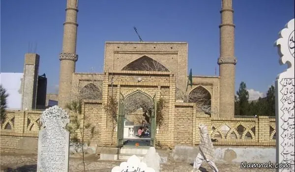 آرامگاه جامی