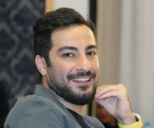 نوید محمدزاده