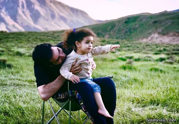 محسن یگانه و دخترش