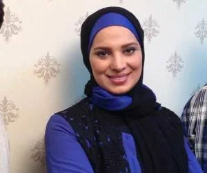روشنک عجمیان