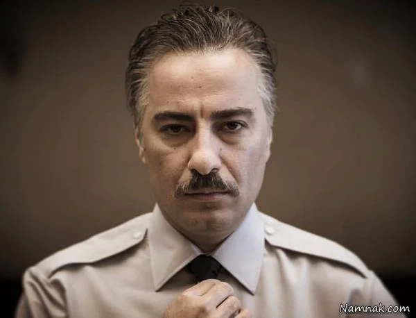 نوید محمدزاده 