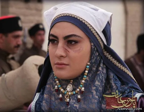 مریم مومن 