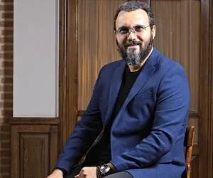 کامبیز دیرباز