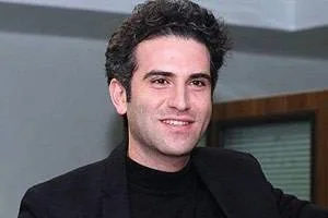 بازیگران شبی که ماه کامل شد
