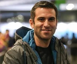 بازیگران شبی که ماه کامل شد