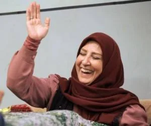 مرجانه گلچین