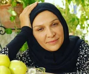 مینا نوروزی