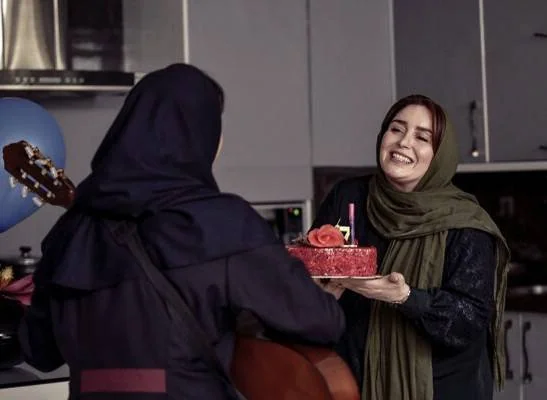 ژاله صامتی 