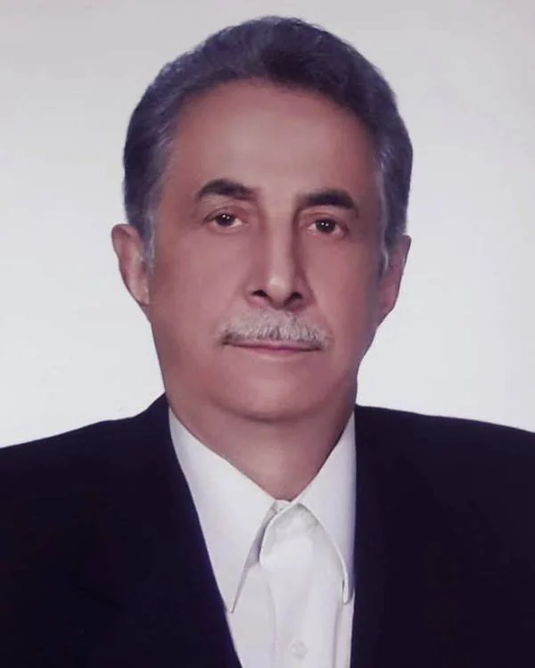 پدر بنیامین بهادری
