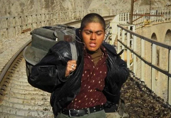 آزاده زارعی