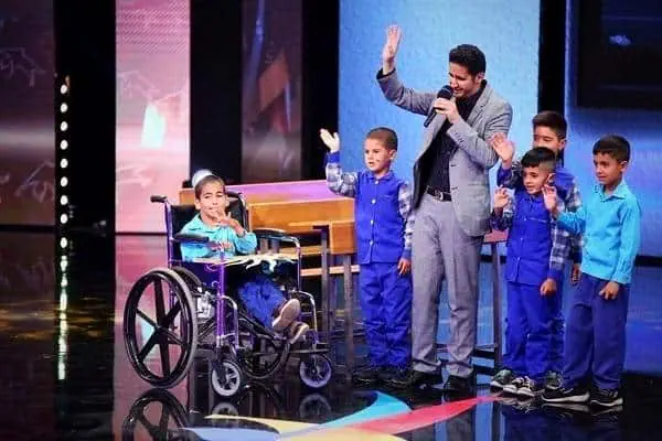 احسان قارزی و شاگردانش