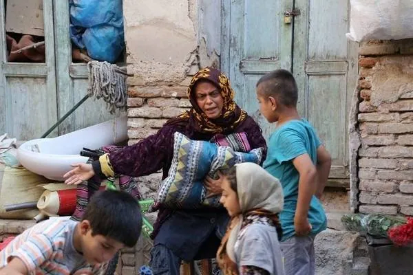 شبنم فرشادجو 