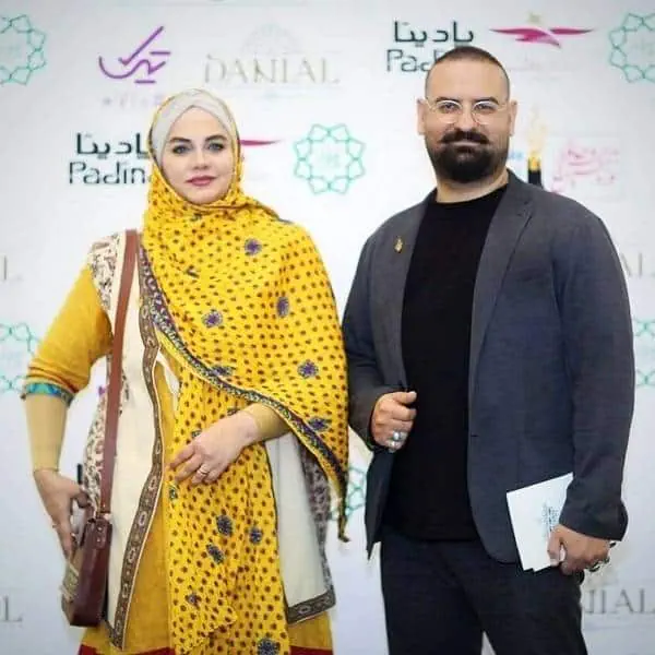 نرگس آبیار و همسرش 
