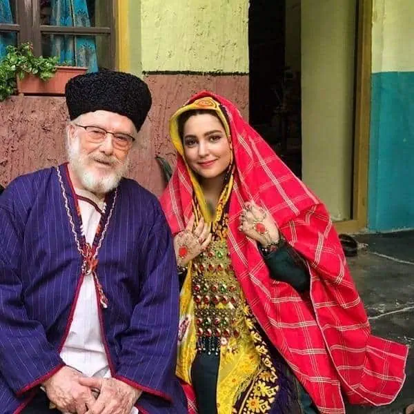 مهسا هاشمی