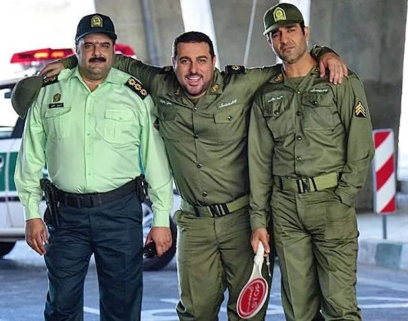 بازیگران لونه زنبور