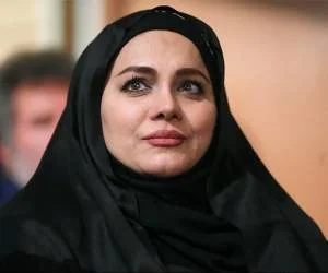 نرگس آبیار