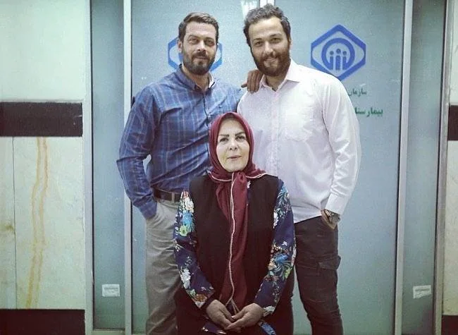 سریال بیگانه ای با من است