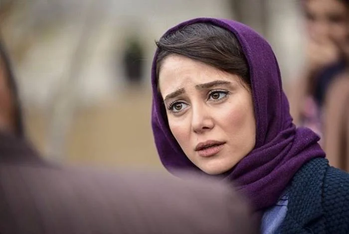 الناز حبیبی 