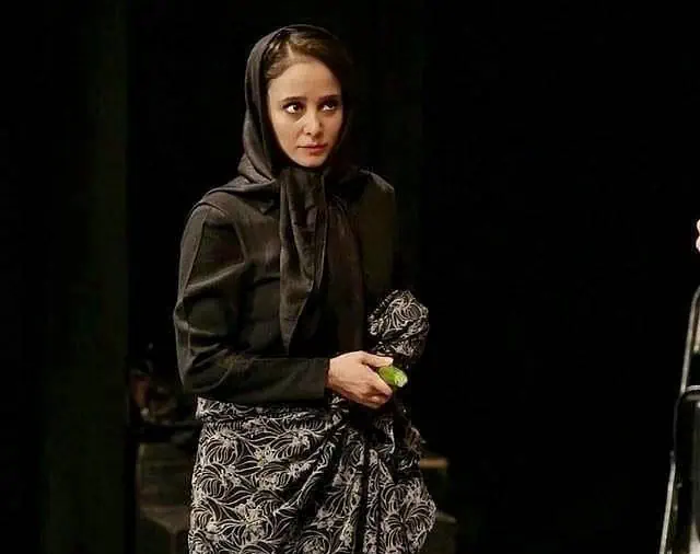 الناز حبیبی
