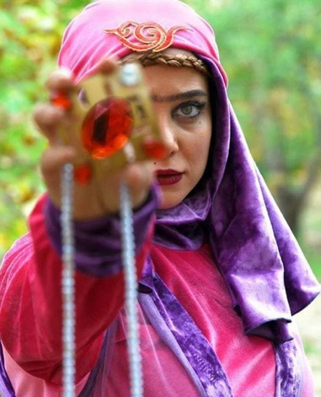 الناز حبیبی