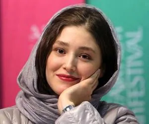 فرشته حسینی