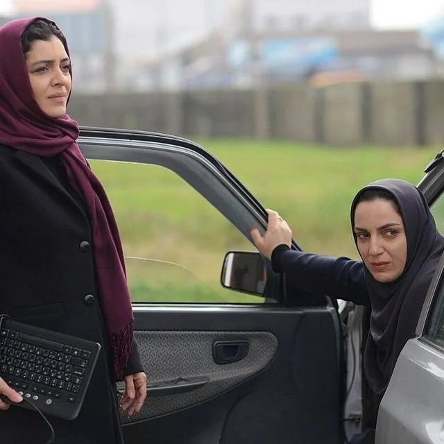 نسرین بابایی و ساره بیات