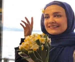 آزاده آل ایوب