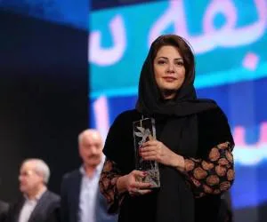 طناز طباطبایی