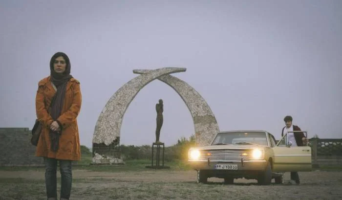 نازنین احمدی
