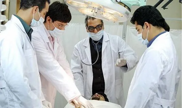 مهران مدیری