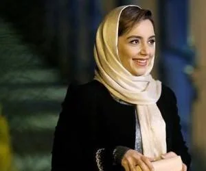 نازنین بیاتی