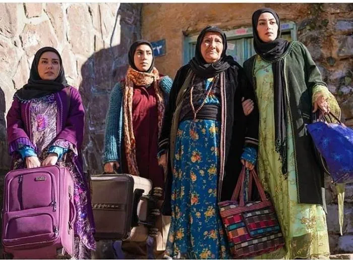 دختران نوری