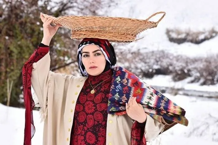 بازیگر نون.خ