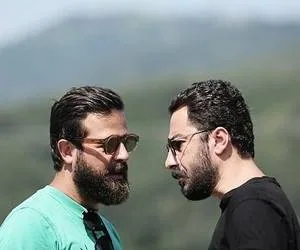 نوید محمدزاده و هومن سیدی