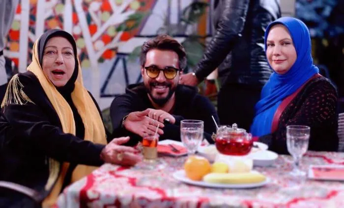 لعیا زنگنه و ثریا قاسمی
