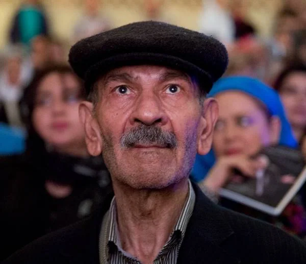 فردوس کاویانی