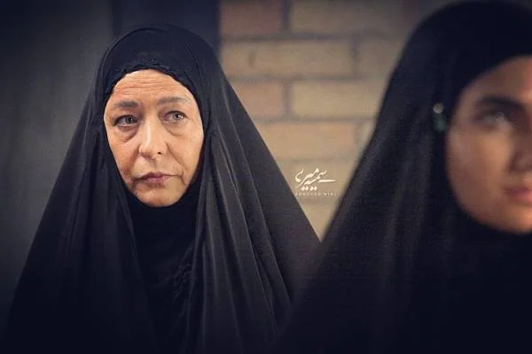 آزیتا حاجیان