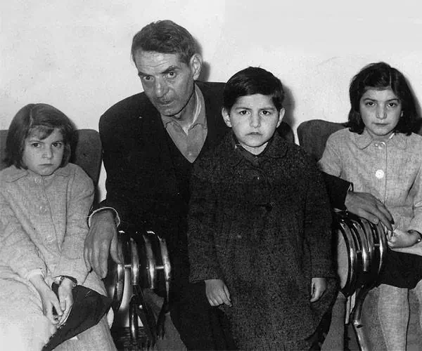 استاد شهریار و فرزندانش