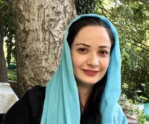 نسرین نصرتی