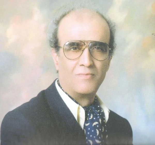 پرویز یاحقی