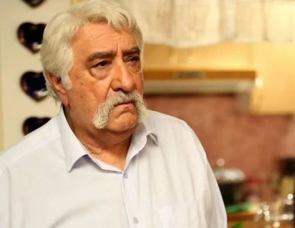 داریوش ارجمند