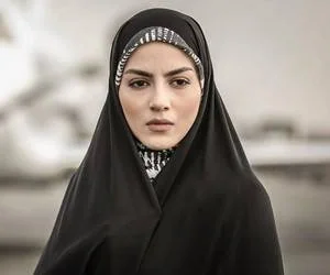 پردیس پورعابدینی