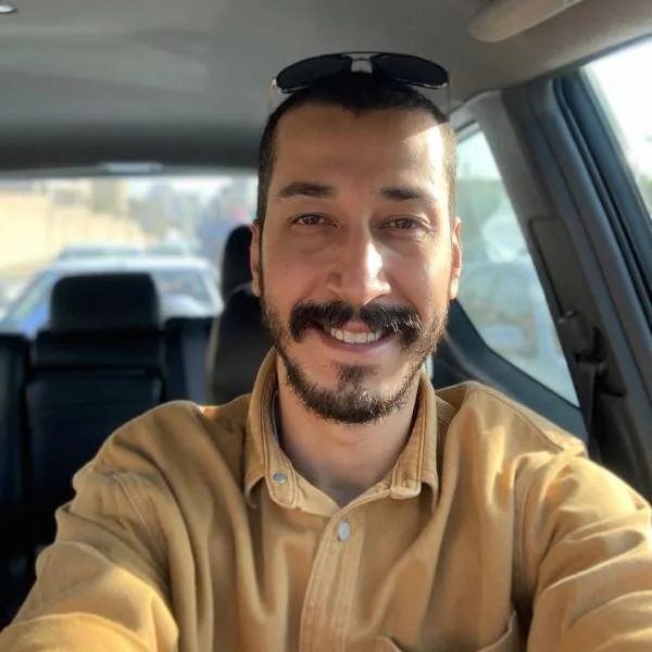 بهرام افشاری